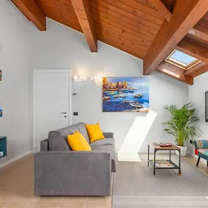 Casa Gialla 7a, New Milano&como Appartement